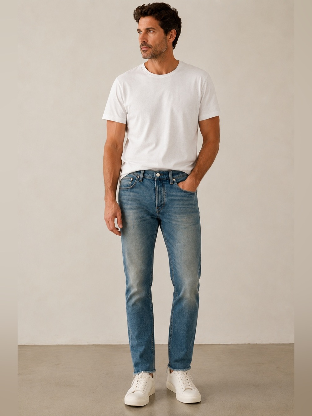 Zadig & Voltaire David Crop Vintage Jeans Distressed Hem Blue Denim Size 32